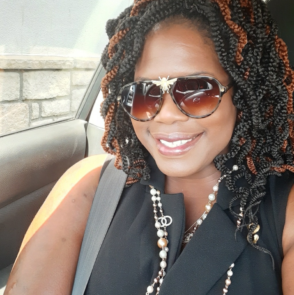 Meet your Posher, Savoy